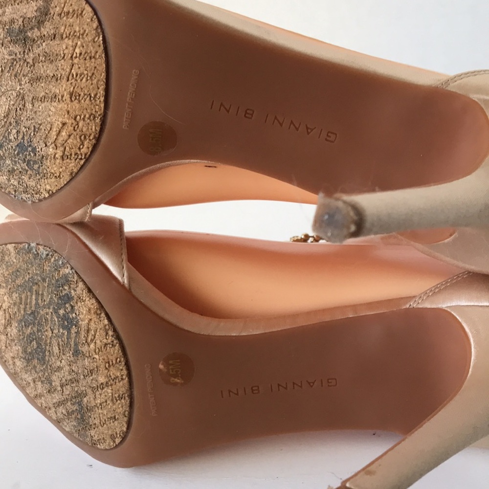 Gianni Bini satin heels Sz 8.5 - Picture 8 of 12